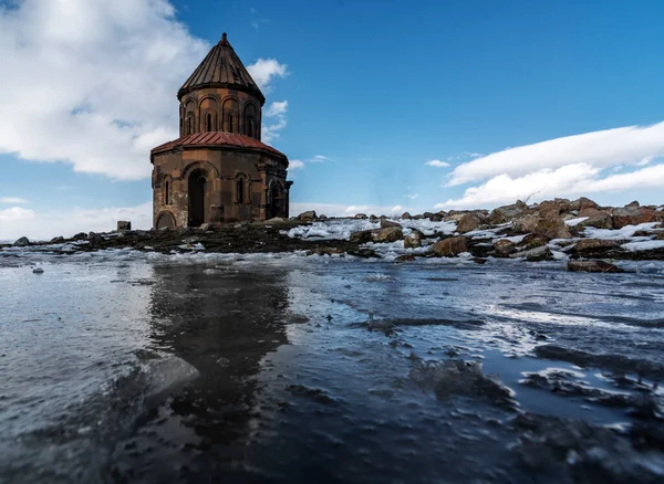 土耳其卡尔斯市Ani村 即使在寒冷的冬日里 卡尔斯突如其来的废墟仍保持着令人印象深刻的外观 — 图库照片