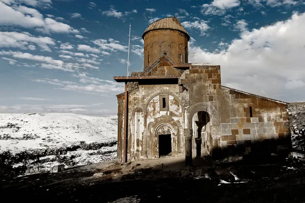 Внезапные Руины Карса Продолжают Сохранять Свой Впечатляющий Вид Снежные Зимние — стоковое фото