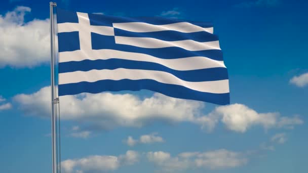 Bandiera della Grecia sullo sfondo di nuvole che galleggiano sul cielo blu — Video Stock