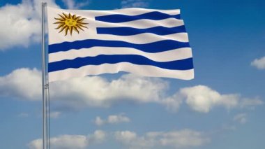 Uruguay bayrağı mavi gökyüzü üzerinde yüzen bulutlar çerçevede