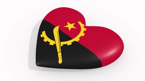 心脏在安哥拉的颜色和标志在白色背景 — 图库视频影像