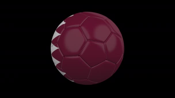 Bola de futebol com bandeira Qata, loop alfa — Vídeo de Stock