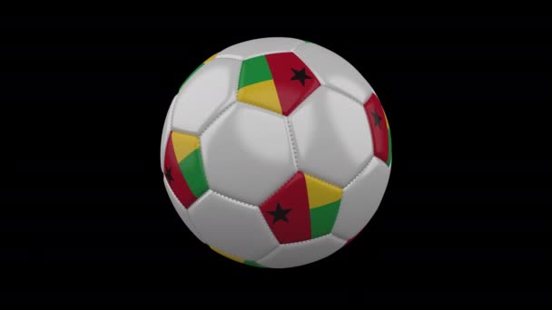 Fußball mit Flagge Guinea-Bissau-Schlaufe 4k mit Alpha — Stockvideo