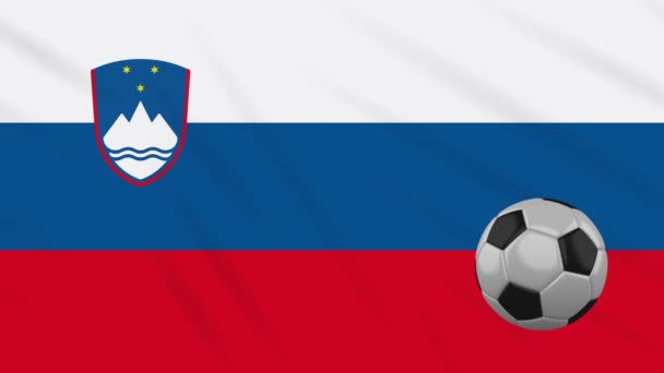 Slovenya bayrağı sallanıyor ve futbol dönüyor, döngü — Stok video