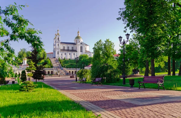 Katedrála Nanebevzetí Kopci Předpoklad Vitebsk Bělorusko Svátky — Stock fotografie