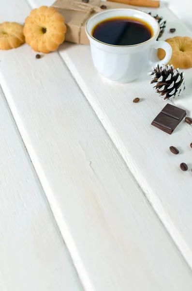 White Cup Hot Coffee Couple Croissants Chocolate White Wooden Background — Stock Photo, Image