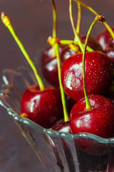 Close up af friske kirsebær bær med vanddråber. - Stock-foto