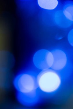 Yumuşak odak, odak dışı Karanlık gecede bir sürü LED ampul