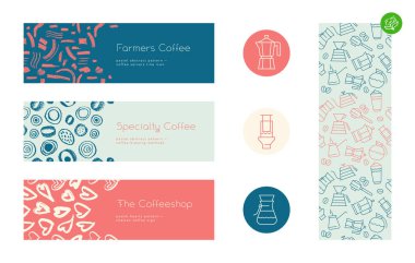 Kahve dükkanı tabelası. Vektör doğrusal simgelerle özel kahve konsepti. Kahve demleme yöntemleri yatay afiş. Çiftçi kahvesi için şablon tasarımı. Beyaz arkaplanda Arabika rozeti.