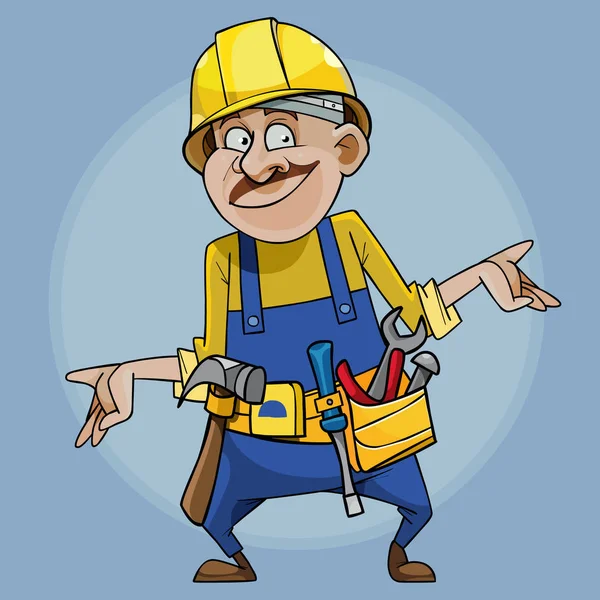 Caricatura sonriente constructor masculino en casco y herramientas cinturón lanza sus brazos a un lado — Vector de stock