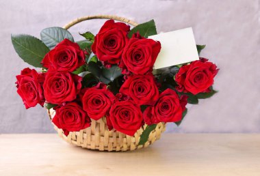 tatil, Doğum günü, Sevgililer günü için kırmızı gül ile gül kırmızı, kompozisyon,