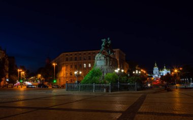 Sofya Meydanı'nda Hetman Bogdan Khmelnitsky Anıtı, Kiev, Ukr