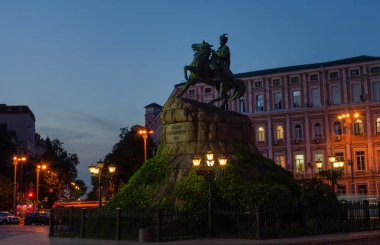 Sofya Meydanı'nda Hetman Bogdan Khmelnitsky Anıtı, Kiev, Ukr