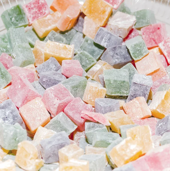 Sweets marmalade, Turkish delight, bright multi-colored confectionery — Stock Photo, Image