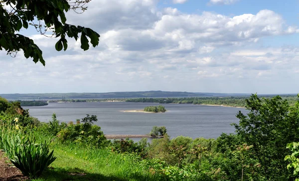 Řeka Dněpru Jaře Odpoledne Krásná Jarní Krajina Ukrajina — Stock fotografie