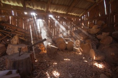 Piture doğrama yakacak odun, odun ve balta ile ülke fotoğraf kapatmak