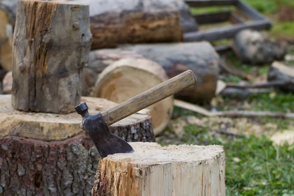 Close Piture Chopping Firewood Country Photo Wood Axe — Stock Photo, Image