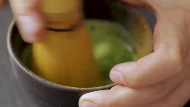 Matcha Verde Que Prefigura Mesa Piedra Negro — Vídeos de Stock