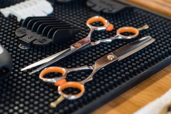 Close Barber Tools Table — Stock Photo, Image