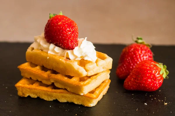 Close Belgian Waffles Strawberries Table — Stock Photo, Image