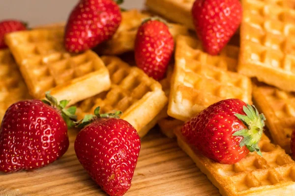 Close Belgian Waffles Strawberries Table — Stock Photo, Image