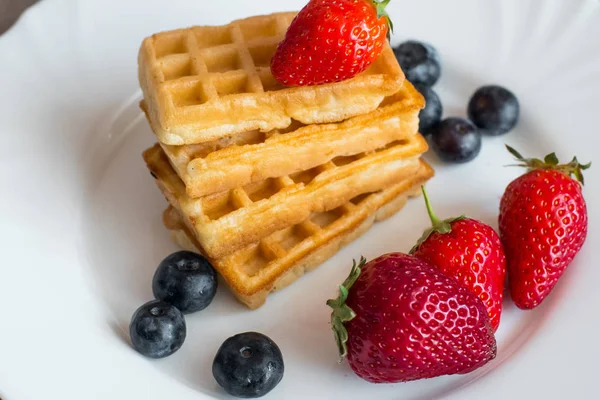 Belgian Waffles Strawberry Blueberries White Blate Close — Stock Photo, Image