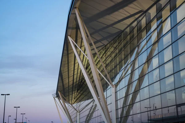 modern binaların yakın çekim