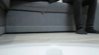 Robot Elektrikli Süpürge İş Başında