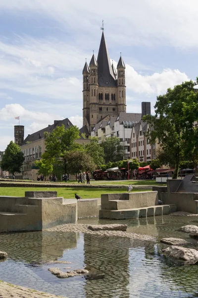 Büyük kilise St. Martin Köln, Almanya