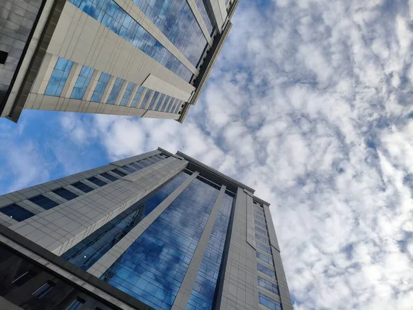 Şehrin modern mimarisi