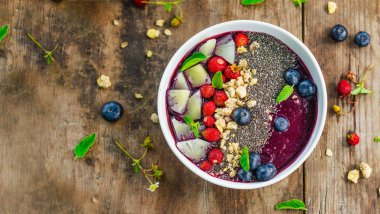 Berry mor güler yüzlü kase