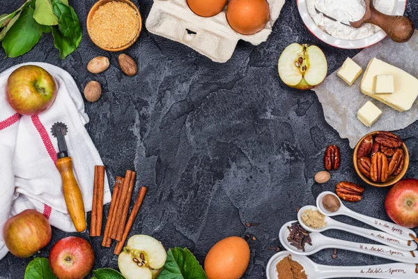 Ingrédients pour tarte aux pommes — Photo