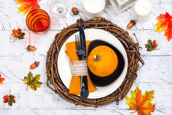 Thanksgiving day table setting — Stock Photo, Image