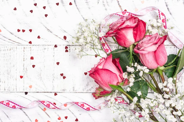 Pink roses on white background — Stock Photo, Image