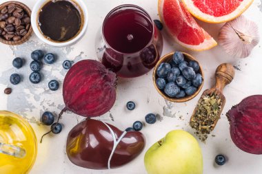 Gıdalar sağlıklı karaciğer için