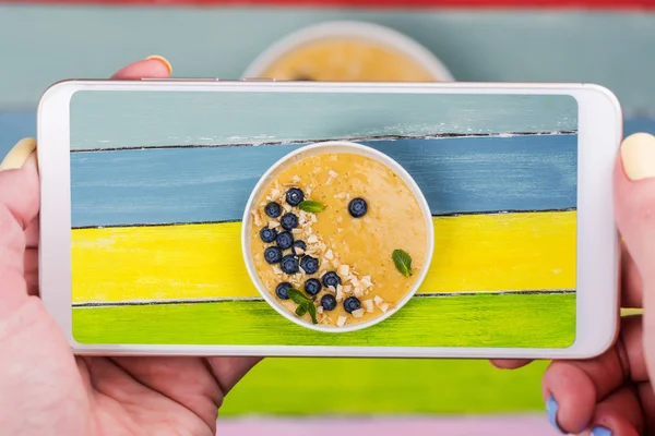 Lekker gele mango Perzik smoothie — Stockfoto