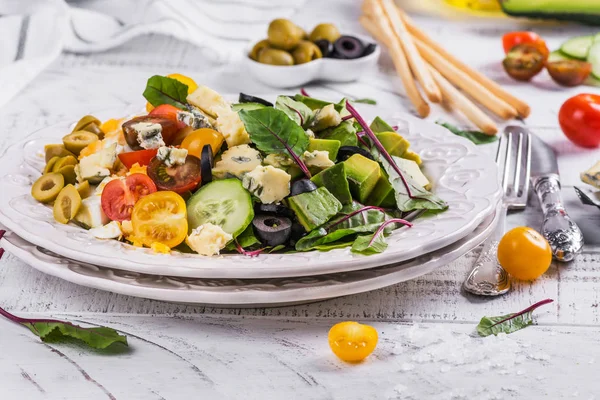 Delicious homemade cobb salad — Stock Photo, Image