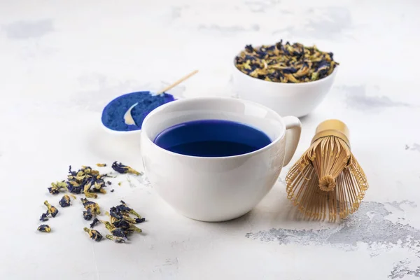 Niebieski groszek butterflly herbata Matcha — Zdjęcie stockowe