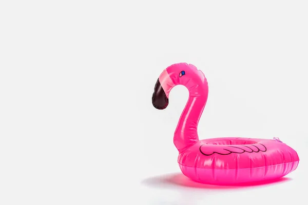 Anel de flamingo inflável — Fotografia de Stock