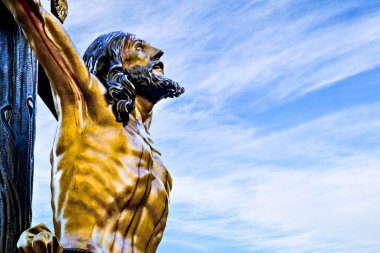 Sevilla 'da kutsal hafta geçidi, çarmıha gerilen İsa' nın geçit töreni.