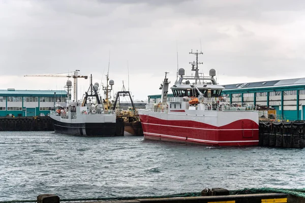 Barcos Pesca Puerto Reykjavik Día Lluvioso Otoño —  Fotos de Stock