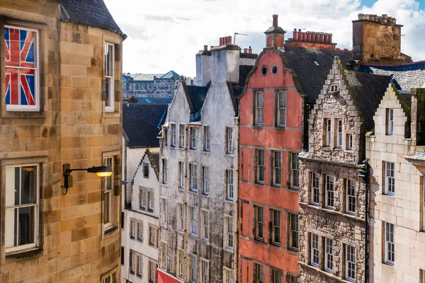 Pohled Historické Kamenné Budovy Starém Městě Edinburghu Scotlnd Velká Británie — Stock fotografie