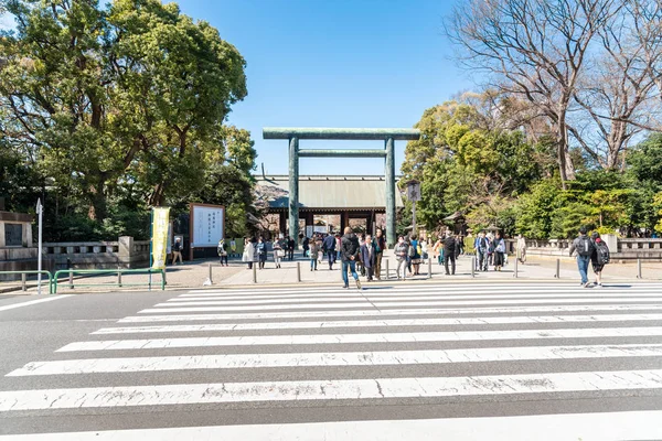 Tokyo Japán Március 2019 Nézd Meg Torii Kapu Yasukuni Szentély — Stock Fotó