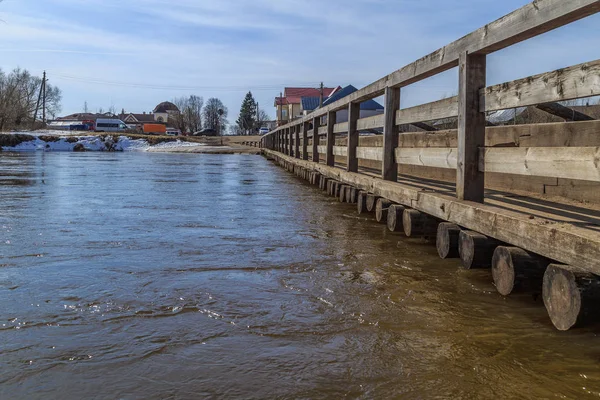 Весна Розливають Малих Російських Село Kholui Івановській Області — стокове фото