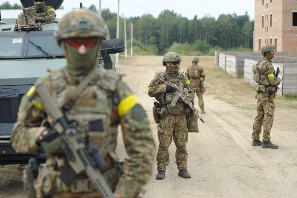 Yavoriv, Ukrayna, 24.09.2020. Rapid Trident - Ukrayna 'nın batısındaki Lviv kenti yakınlarındaki Yavoriv eğitim sahasında 2020 askeri tatbikat,