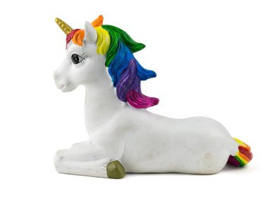 Beyaz arka plan üzerinde izole tek boynuzlu at figürü. Eğilim. Minimalizm.