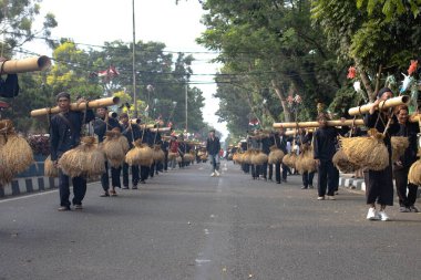 Cakarta, Endonezya - 23 Eylül 2025: Güney Banten Kasepuhan Yerli Topluluğundan Muazzam Ngarengkong.