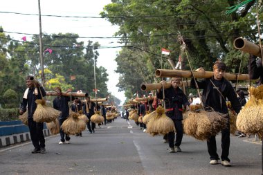 Cakarta, Endonezya - 23 Eylül 2025: Güney Banten Kasepuhan Yerli Topluluğundan Muazzam Ngarengkong.