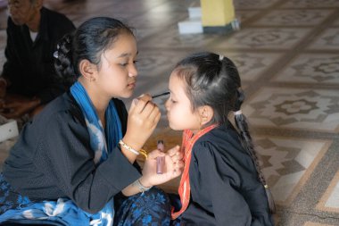 Jakarta, Endonezya - 23 Eylül 2025: Güney Banten Kasepuhan Yerli Topluluğunun Yüzü.