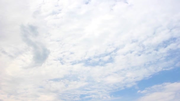 Bewegung Von Kumuluswolken Blauen Himmel Hintergrund Bewegung Beschleunigtes Video — Stockvideo